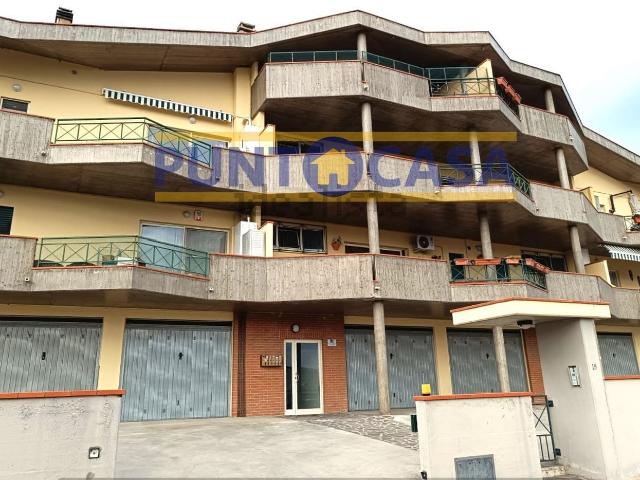 Appartamento in vendita di 65 m² in Via Tom di Paolantonio, 53