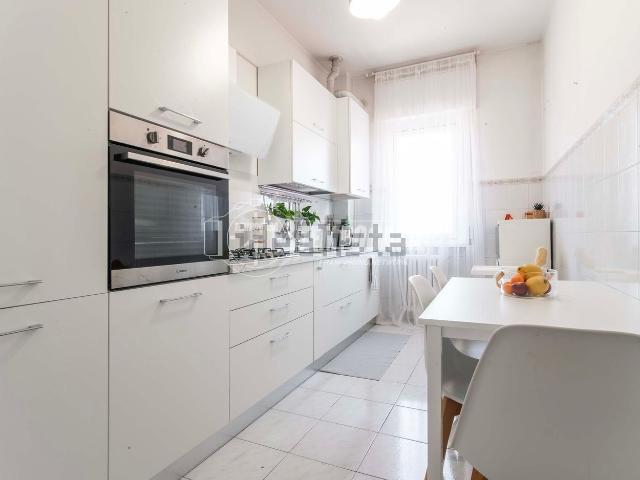 Appartamento in vendita di 65 m² in Via Tommaso Grossi