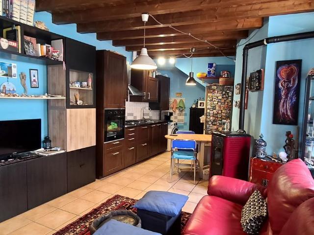 Appartamento in vendita di 65 m² in Via Umberto I, 13