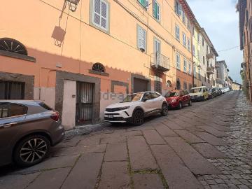 Appartamento in vendita di 65 m² in Via Zuccari, 32