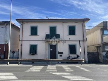 Appartamento in vendita di 65 m² in Via Aurelia, 44