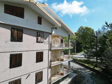 Appartamento in vendita di 65 m² in Via Cave, 646