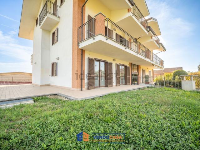 Appartamento in vendita di 65 m² in Via Cave, 84