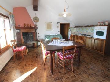Appartamento in vendita di 65 m² in Via Crestani di Sotto, 19
