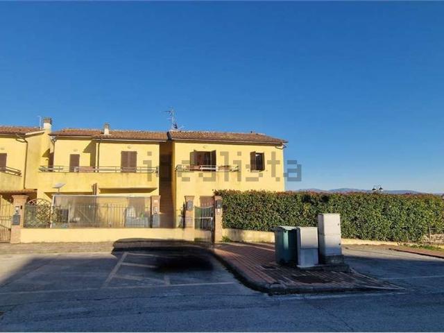 Appartamento in vendita di 65 m² in Via degli Atti Catalano, 18