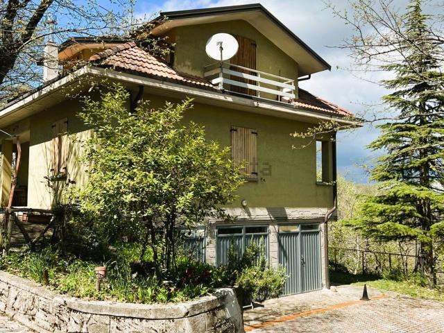 Appartamento in vendita di 65 m² in Via del Bosco, 33