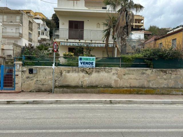 Appartamento in vendita di 65 m² in Via del Mare