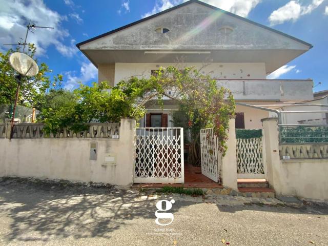 Appartamento in vendita di 65 m² in Via dell&apos Annunziata, 12