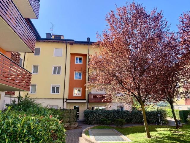 Appartamento in vendita di 65 m² in Via dell&apos Abetone, 39