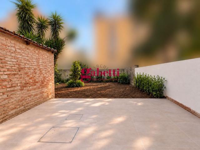 Appartamento in vendita di 65 m² in Via della Villa Demidoff