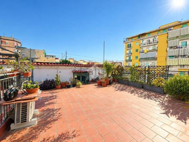 Appartamento in vendita di 65 m² in Via Diomede Carafa