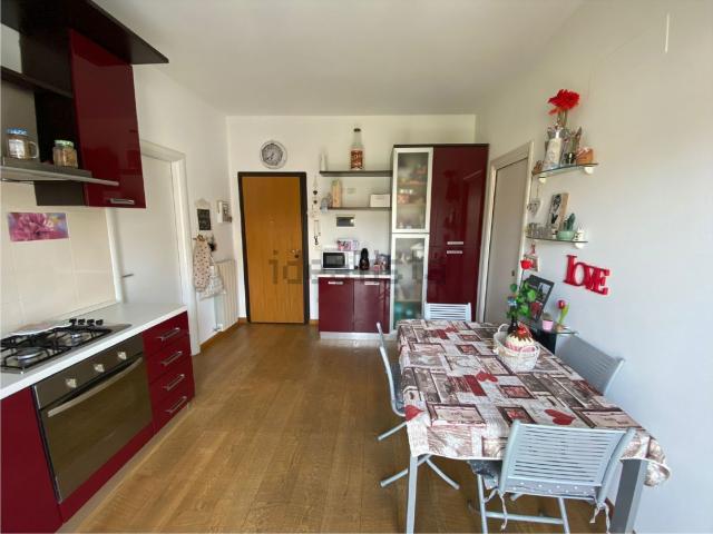Appartamento in vendita di 65 m² in Via Emilia
