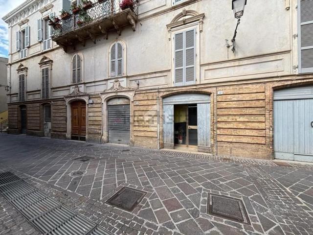 Appartamento in vendita di 65 m² in Via Ferrante, 36