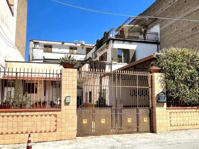 Appartamento in vendita di 65 m² in Via Ficucella, 26