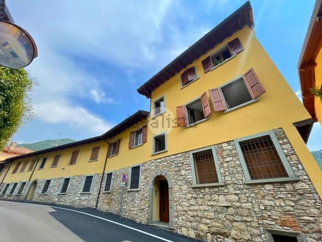 Appartamento in vendita di 65 m² in Via G. Scotti, 6