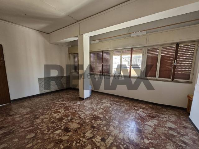 Appartamento in vendita di 65 m² in Via Gabriele D&apos Annunzio, 54