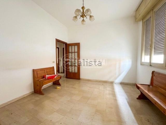 Appartamento in vendita di 65 m² in Via Giardini, 200