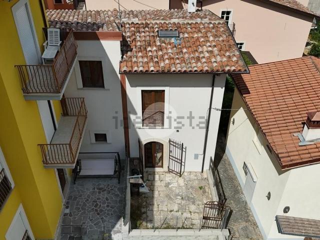 Appartamento in vendita di 65 m² in Via La Costa, 4