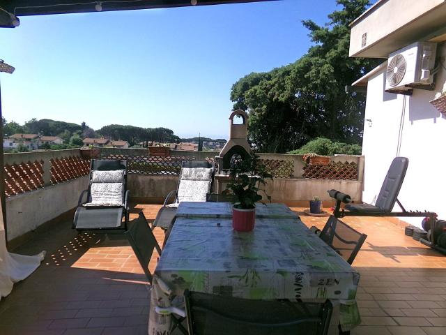 Appartamento in vendita di 65 m² in Via Massimo D&apos Azeglio, 35