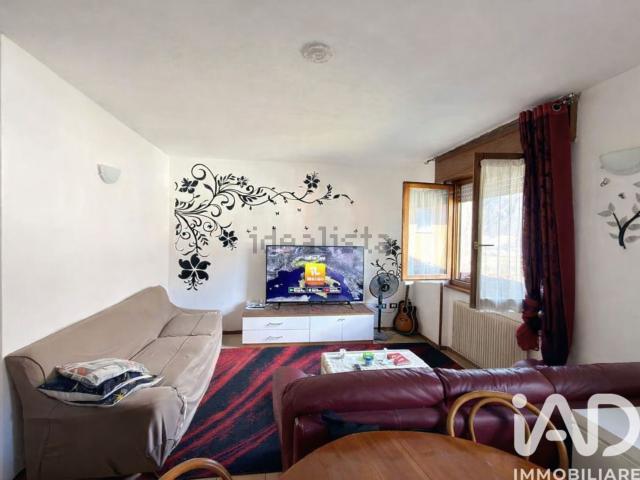 Appartamento in vendita di 65 m² in Via Monte Corno, 26