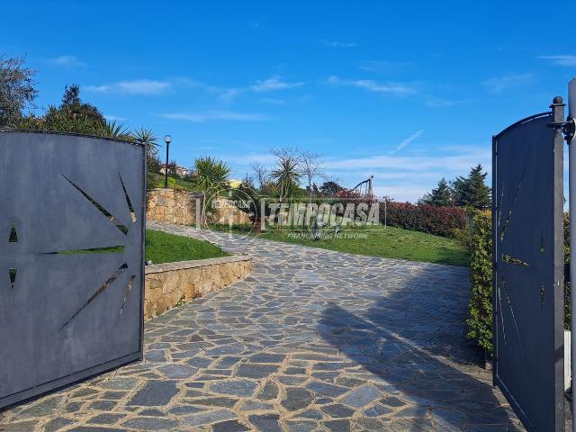 Appartamento in vendita di 65 m² in Via Padre Semeria, 596