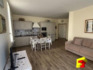 Appartamento in vendita di 65 m² in Via per Cassina, 8