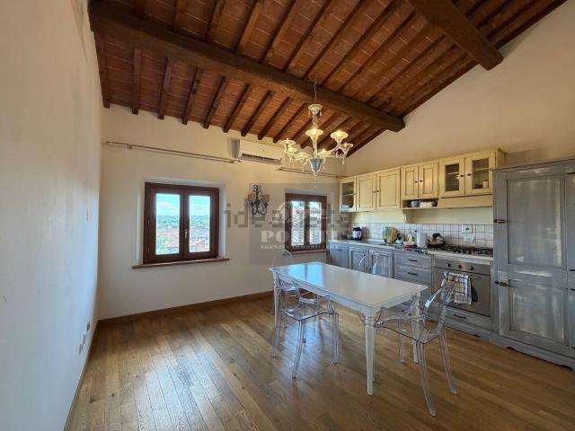 Appartamento in vendita di 65 m² in Via Poggio Alberighi, 7
