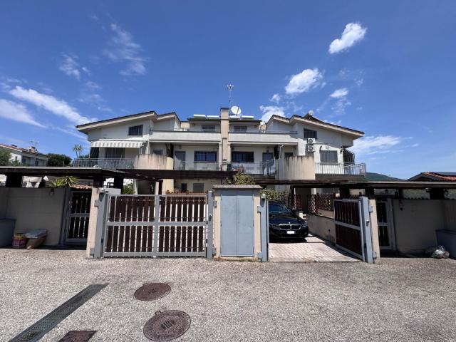 Appartamento in vendita di 65 m² in Via Renzo Vespignani, 22