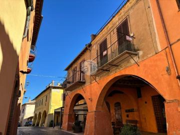 Appartamento in vendita di 65 m² in Via Roma, 73