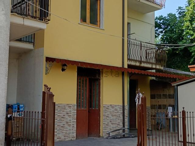 Appartamento in vendita di 65 m² in Via Rogliano