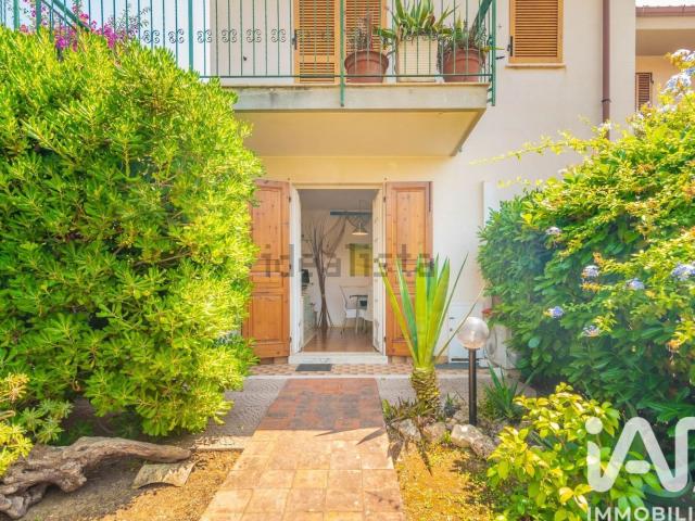 Appartamento in vendita di 65 m² in Via San Francesco D&apos Assisi, 10