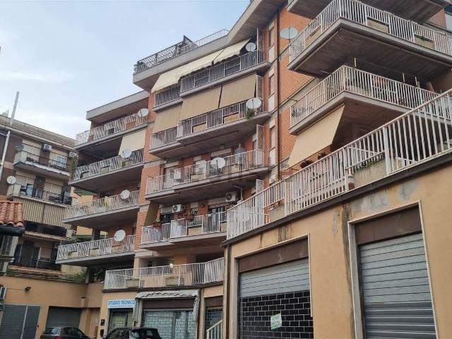 Appartamento in vendita di 65 m² in Via Salvo D&apos Acquisto