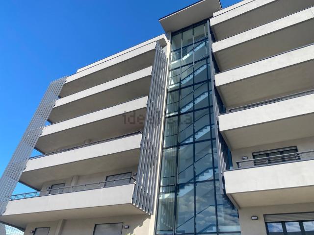 Appartamento in vendita di 65 m² in Via Salara Vecchia, 14