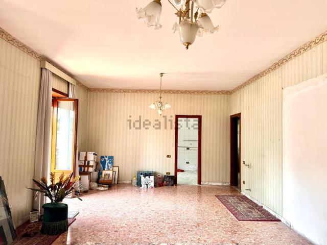 Appartamento in vendita di 65 m² in Via Salaria, 1451