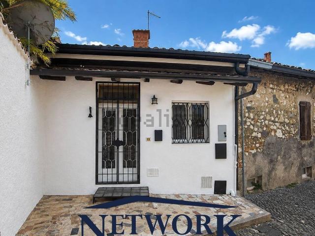 Appartamento in vendita di 65 m² in Via Sorattino