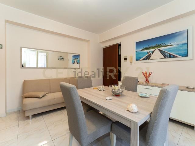 Appartamento in vendita di 65 m² in Via Spiaggia, 113