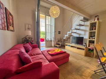 Appartamento in vendita di 65 m² in Viale del Tirreno, 76