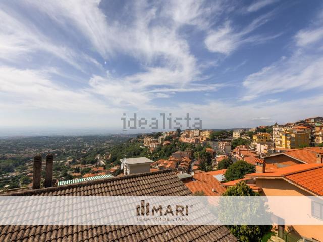 Appartamento in vendita di 65 m² in Viale Enrico Ferri, 22