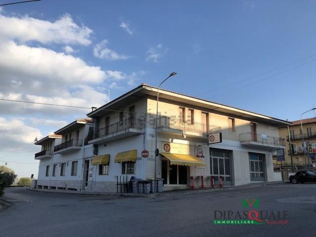 Appartamento in vendita di 660 m² in Via degli Scouts, 17