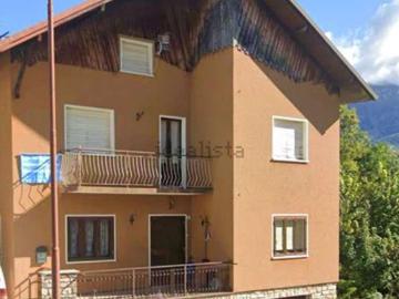 Appartamento in vendita di 66 m² in Via Tomasei, 2