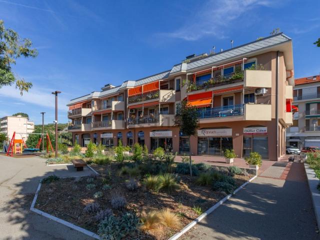 Appartamento in vendita di 66 m² in Via Alessandria, 35
