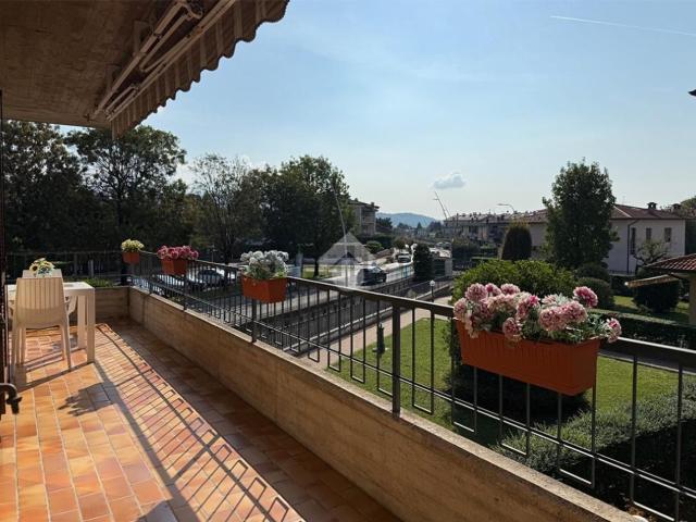 Appartamento in vendita di 66 m² in Via Boschette, 1