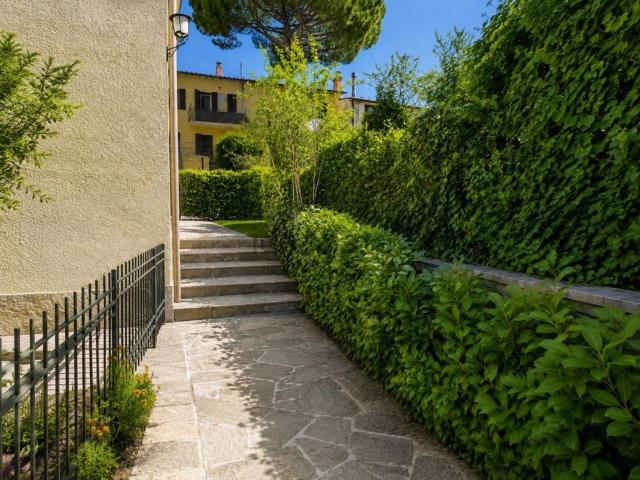 Appartamento in vendita di 66 m² in Via Carlo Borgheri