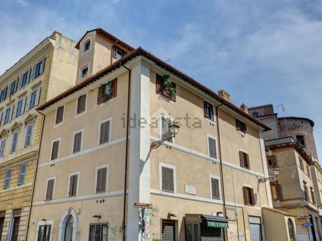 Appartamento in vendita di 66 m² in Via di San Giovanni in Laterano