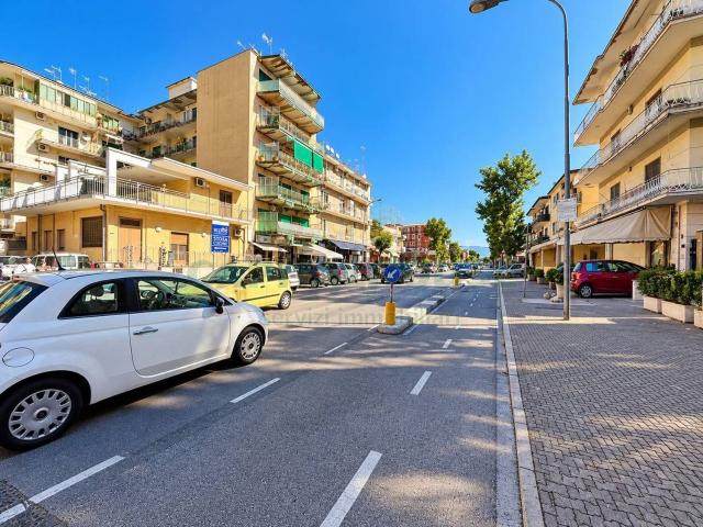 Appartamento in vendita di 66 m² in Via Mauro Leone
