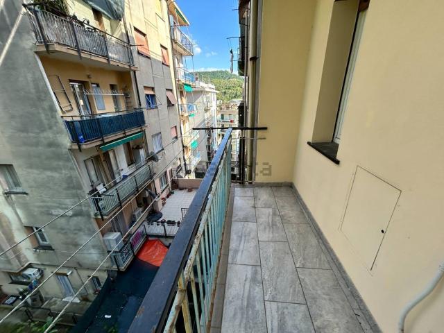 Appartamento in vendita di 66 m² in Via Pierino Negrotto Cambiaso