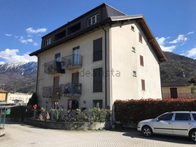 Appartamento in vendita di 66 m² in Via Prada, 37
