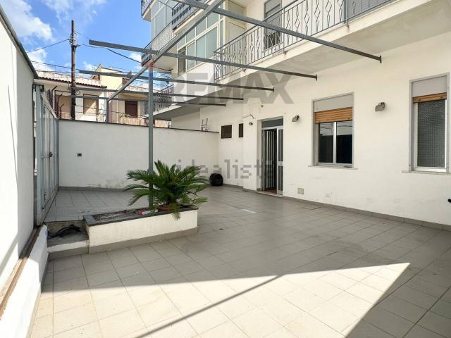 Appartamento in vendita di 66 m² in Via Sparagonà, 244