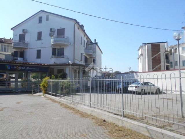 Appartamento in vendita di 66 m² in Viale Ugo Bassi, 8