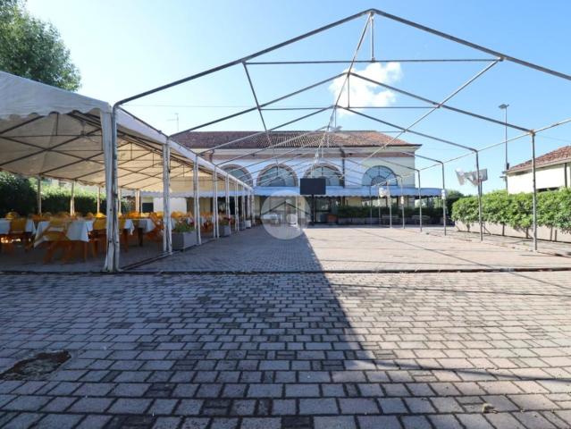 Appartamento in vendita di 680 m² in Strada Ghisiolo, 5